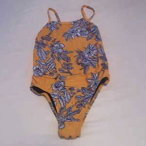 Jolyn One Piece- size 28